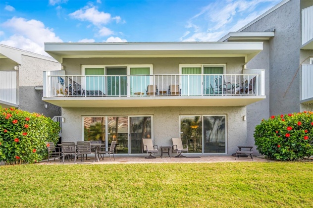 1301 GULF BOULEVARD, CLEARWATER, Florida 33767, 2 Bedrooms Bedrooms, ,2 BathroomsBathrooms,Residential,For Sale,GULF,MFRU8232739