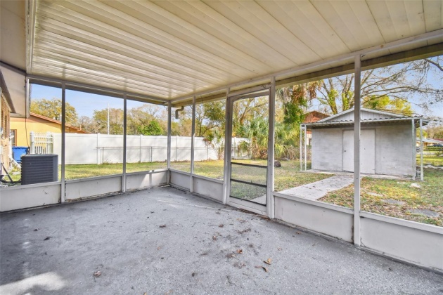 5841 LANGSTON DRIVE, TAMPA, Florida 33619, 2 Bedrooms Bedrooms, ,2 BathroomsBathrooms,Residential,For Sale,LANGSTON,MFRT3509230