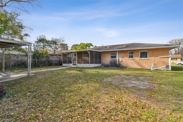 5841 LANGSTON DRIVE, TAMPA, Florida 33619, 2 Bedrooms Bedrooms, ,2 BathroomsBathrooms,Residential,For Sale,LANGSTON,MFRT3509230