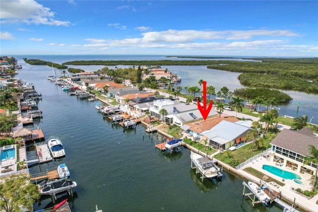 4016 MARINE PARKWAY, NEW PORT RICHEY, Florida 34652, 2 Bedrooms Bedrooms, ,2 BathroomsBathrooms,Residential,For Sale,MARINE,MFRT3509272