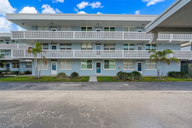 4895 BAY STREET, ST PETERSBURG, Florida 33703, 1 Bedroom Bedrooms, ,1 BathroomBathrooms,Residential,For Sale,BAY,MFRU8233270