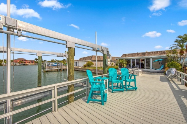 503 BOCA CIEGA POINT BOULEVARD, ST PETERSBURG, Florida 33708, 2 Bedrooms Bedrooms, ,2 BathroomsBathrooms,Residential,For Sale,BOCA CIEGA POINT,MFRU8233220