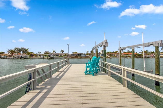 503 BOCA CIEGA POINT BOULEVARD, ST PETERSBURG, Florida 33708, 2 Bedrooms Bedrooms, ,2 BathroomsBathrooms,Residential,For Sale,BOCA CIEGA POINT,MFRU8233220