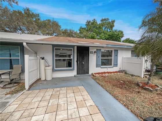 7335 PARKSIDE VILLAS DRIVE, ST PETERSBURG, Florida 33709, 2 Bedrooms Bedrooms, ,2 BathroomsBathrooms,Residential,For Sale,PARKSIDE VILLAS,MFRO6184736