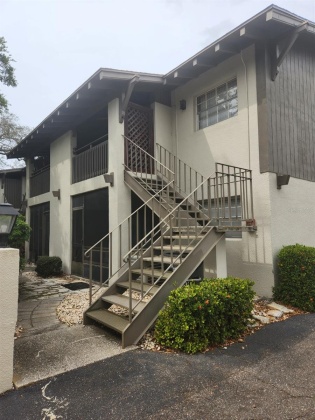 6000 1ST AVENUE, ST PETERSBURG, Florida 33707, 1 Bedroom Bedrooms, ,1 BathroomBathrooms,Residential,For Sale,1ST,MFRU8233509