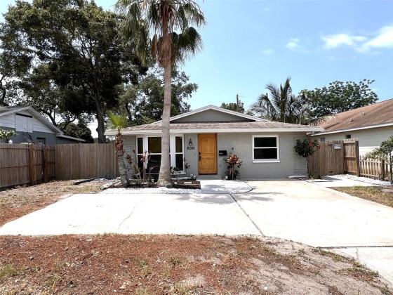 4052 38TH AVENUE, ST PETERSBURG, Florida 33713, 3 Bedrooms Bedrooms, ,1 BathroomBathrooms,Residential,For Sale,38TH,MFRT3508368