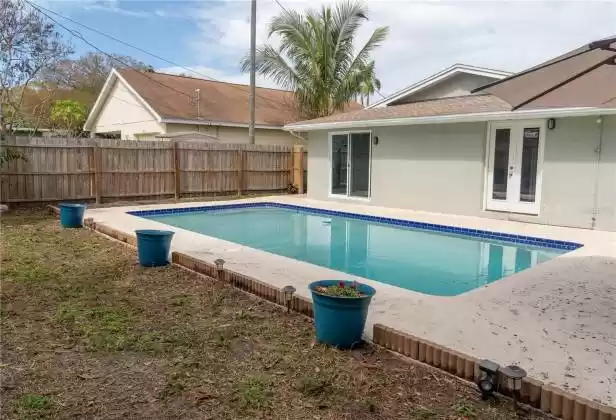 4052 38TH AVENUE, ST PETERSBURG, Florida 33713, 3 Bedrooms Bedrooms, ,1 BathroomBathrooms,Residential,For Sale,38TH,MFRT3508368