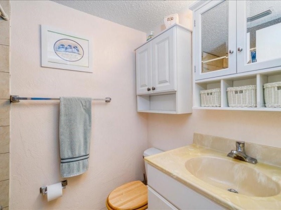 2110 GULF BOULEVARD, INDIAN ROCKS BEACH, Florida 33785, 1 Bedroom Bedrooms, ,1 BathroomBathrooms,Residential,For Sale,GULF,MFRU8220994