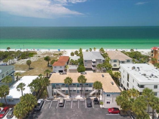 2110 GULF BOULEVARD, INDIAN ROCKS BEACH, Florida 33785, 1 Bedroom Bedrooms, ,1 BathroomBathrooms,Residential,For Sale,GULF,MFRU8220994