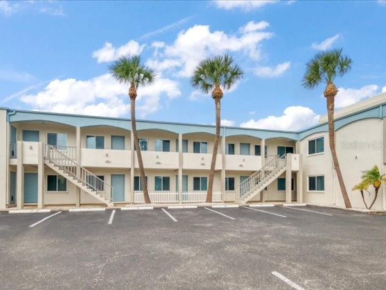 2110 GULF BOULEVARD, INDIAN ROCKS BEACH, Florida 33785, 1 Bedroom Bedrooms, ,1 BathroomBathrooms,Residential,For Sale,GULF,MFRU8220994