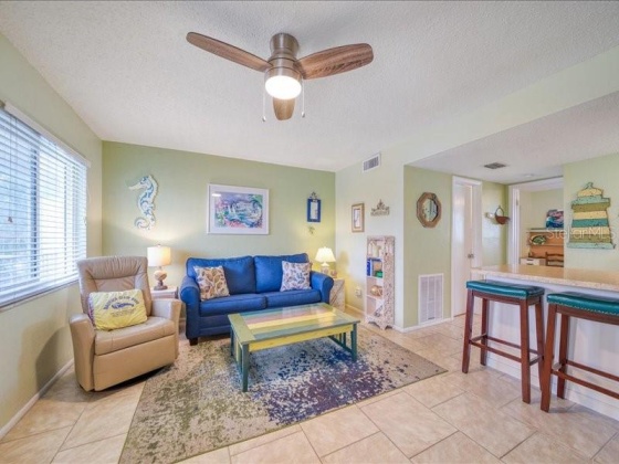 2110 GULF BOULEVARD, INDIAN ROCKS BEACH, Florida 33785, 1 Bedroom Bedrooms, ,1 BathroomBathrooms,Residential,For Sale,GULF,MFRU8220994