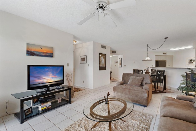 6077 BAHIA DEL MAR BOULEVARD, ST PETERSBURG, Florida 33715, 2 Bedrooms Bedrooms, ,2 BathroomsBathrooms,Residential,For Sale,BAHIA DEL MAR,MFRU8227631