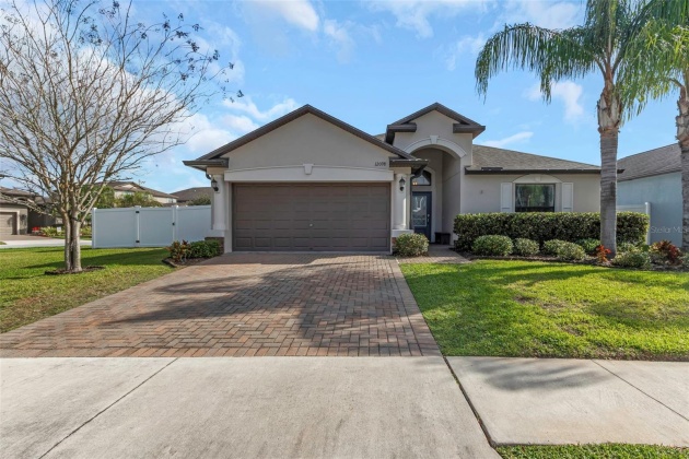 12098 CRESTRIDGE LOOP, NEW PORT RICHEY, Florida 34655, 4 Bedrooms Bedrooms, ,3 BathroomsBathrooms,Residential,For Sale,CRESTRIDGE,MFRW7863075