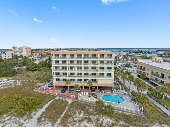 13000 GULF LANE, MADEIRA BEACH, Florida 33708, 2 Bedrooms Bedrooms, ,1 BathroomBathrooms,Residential,For Sale,GULF,MFRU8235398