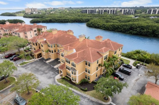 2721 VIA MURANO, CLEARWATER, Florida 33764, 2 Bedrooms Bedrooms, ,2 BathroomsBathrooms,Residential,For Sale,VIA MURANO,MFRU8234419