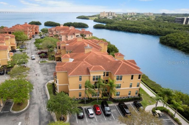 2721 VIA MURANO, CLEARWATER, Florida 33764, 2 Bedrooms Bedrooms, ,2 BathroomsBathrooms,Residential,For Sale,VIA MURANO,MFRU8234419