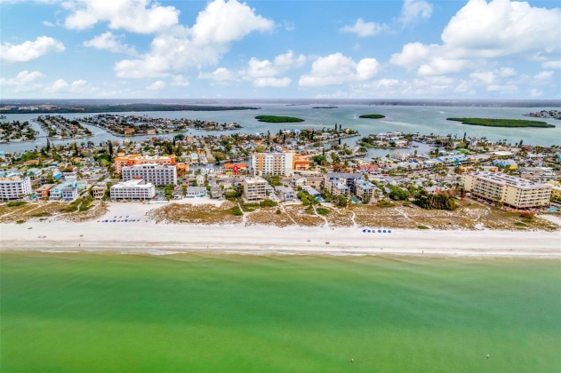 13101 GULF BOULEVARD, MADEIRA BEACH, Florida 33708, 2 Bedrooms Bedrooms, ,2 BathroomsBathrooms,Residential,For Sale,GULF,MFRT3485410