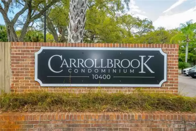 10453 CARROLLBROOK CIRCLE, TAMPA, Florida 33618, 1 Bedroom Bedrooms, ,1 BathroomBathrooms,Residential,For Sale,CARROLLBROOK,MFRT3512725