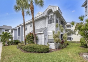 6818 STONES THROW CIRCLE, ST PETERSBURG, Florida 33710, 2 Bedrooms Bedrooms, ,2 BathroomsBathrooms,Residential,For Sale,STONES THROW,MFRU8224511