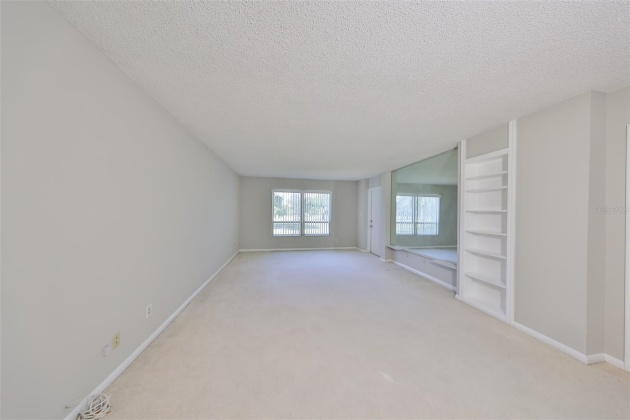 13626 GREENFIELD DRIVE, TAMPA, Florida 33618, 1 Bedroom Bedrooms, ,1 BathroomBathrooms,Residential,For Sale,GREENFIELD,MFRT3513274