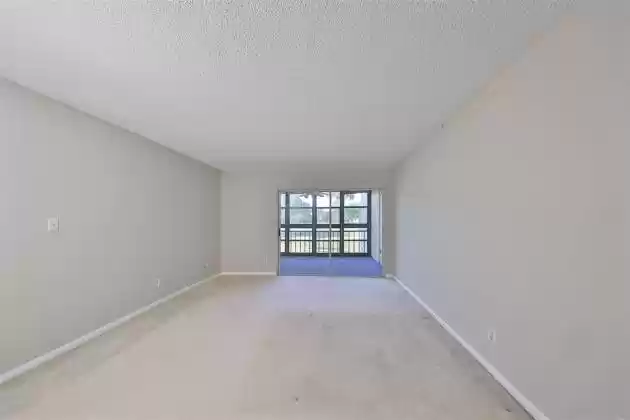 13626 GREENFIELD DRIVE, TAMPA, Florida 33618, 1 Bedroom Bedrooms, ,1 BathroomBathrooms,Residential,For Sale,GREENFIELD,MFRT3513274