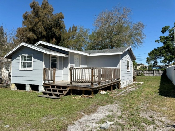 4037 9TH AVENUE, ST PETERSBURG, Florida 33711, 1 Bedroom Bedrooms, ,1 BathroomBathrooms,Residential,For Sale,9TH,MFRU8235332