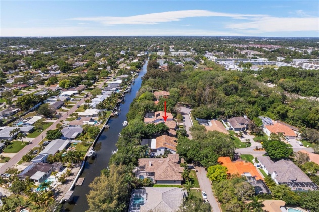 520 BAY LAUREL COURT, ST PETERSBURG, Florida 33703, 5 Bedrooms Bedrooms, ,4 BathroomsBathrooms,Residential,For Sale,BAY LAUREL,MFRU8235710