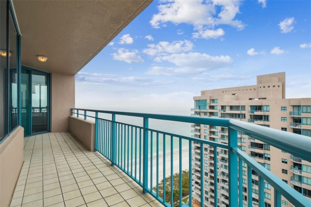 1540 GULF BLVD, CLEARWATER, Florida 33767, 2 Bedrooms Bedrooms, ,2 BathroomsBathrooms,Residential,For Sale,GULF BLVD,MFRU8235295