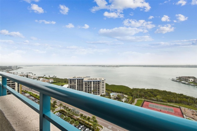 1540 GULF BLVD, CLEARWATER, Florida 33767, 2 Bedrooms Bedrooms, ,2 BathroomsBathrooms,Residential,For Sale,GULF BLVD,MFRU8235295