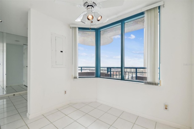 1540 GULF BLVD, CLEARWATER, Florida 33767, 2 Bedrooms Bedrooms, ,2 BathroomsBathrooms,Residential,For Sale,GULF BLVD,MFRU8235295