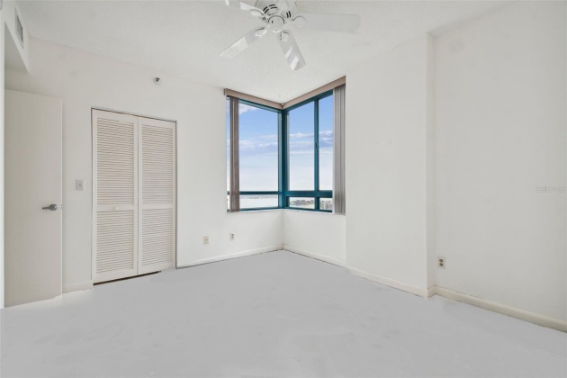 1540 GULF BLVD, CLEARWATER, Florida 33767, 2 Bedrooms Bedrooms, ,2 BathroomsBathrooms,Residential,For Sale,GULF BLVD,MFRU8235295