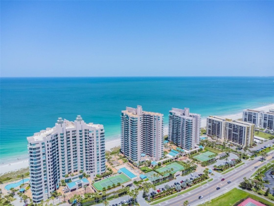 1540 GULF BLVD, CLEARWATER, Florida 33767, 2 Bedrooms Bedrooms, ,2 BathroomsBathrooms,Residential,For Sale,GULF BLVD,MFRU8235295