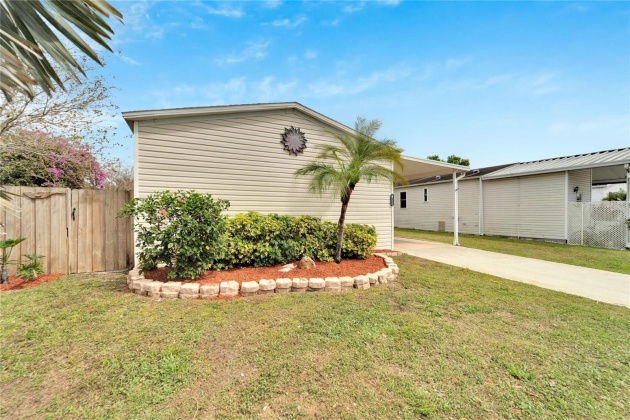 8433 FANTASIA PARK WAY, RIVERVIEW, Florida 33578, 3 Bedrooms Bedrooms, ,2 BathroomsBathrooms,Residential,For Sale,FANTASIA PARK,MFRO6189481