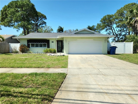 6060 DENVER STREET, ST PETERSBURG, Florida 33703, 3 Bedrooms Bedrooms, ,2 BathroomsBathrooms,Residential,For Sale,DENVER,MFRU8235738