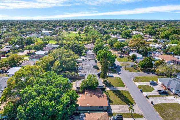 3726 32ND AVENUE, ST PETERSBURG, Florida 33713, 4 Bedrooms Bedrooms, ,2 BathroomsBathrooms,Residential,For Sale,32ND,MFRT3513447