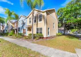 7701 BRANCH AVENUE, TAMPA, Florida 33604, 3 Bedrooms Bedrooms, ,2 BathroomsBathrooms,Residential,For Sale,BRANCH,MFRT3513246