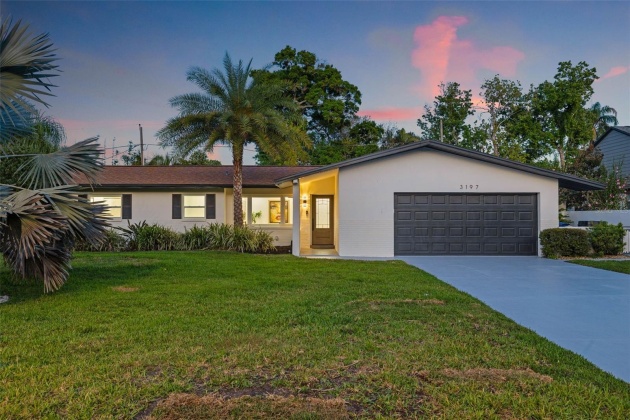 3197 WALNUT STREET, ST PETERSBURG, Florida 33704, 3 Bedrooms Bedrooms, ,4 BathroomsBathrooms,Residential,For Sale,WALNUT,MFRU8233183