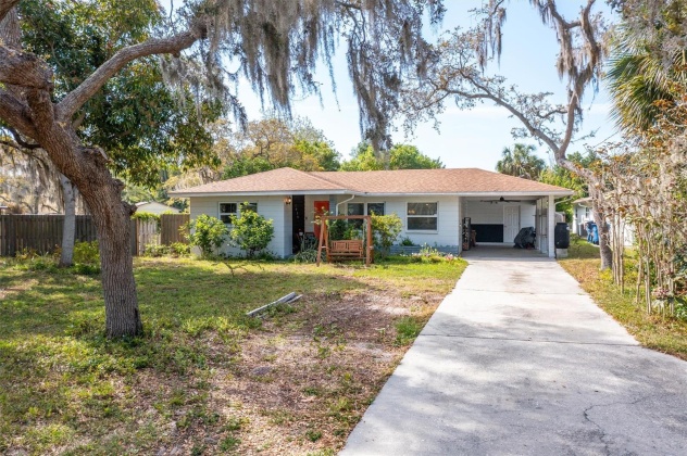 1010 ALCAZAR WAY, ST PETERSBURG, Florida 33705, 3 Bedrooms Bedrooms, ,2 BathroomsBathrooms,Residential,For Sale,ALCAZAR,MFRU8235683