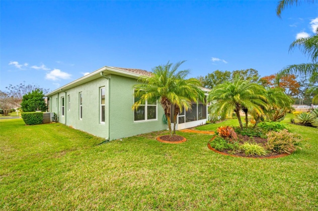 12154 PUTTER GREEN COURT, NEW PORT RICHEY, Florida 34654, 3 Bedrooms Bedrooms, ,2 BathroomsBathrooms,Residential,For Sale,PUTTER GREEN,MFRU8226438