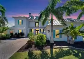 5305 LOON NEST COURT, APOLLO BEACH, Florida 33572, 5 Bedrooms Bedrooms, ,3 BathroomsBathrooms,Residential,For Sale,LOON NEST,MFRT3472583