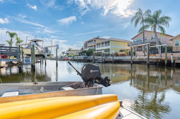 6311 BAYSIDE DRIVE, NEW PORT RICHEY, Florida 34652, 5 Bedrooms Bedrooms, ,3 BathroomsBathrooms,Residential,For Sale,BAYSIDE,MFRU8221019