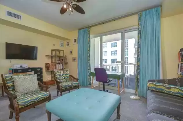 1238 KENNEDY BOULEVARD, TAMPA, Florida 33602, 2 Bedrooms Bedrooms, ,2 BathroomsBathrooms,Residential,For Sale,KENNEDY,MFRT3513972