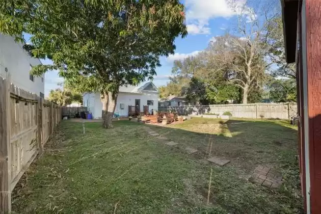 105 EUCLID AVENUE, TAMPA, Florida 33602, 3 Bedrooms Bedrooms, ,3 BathroomsBathrooms,Residential,For Sale,EUCLID,MFRT3506184