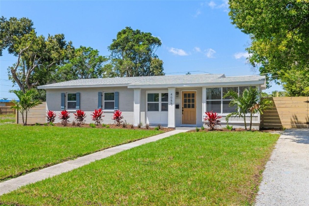 4085 NEPTUNE DRIVE, ST PETERSBURG, Florida 33705, 4 Bedrooms Bedrooms, ,2 BathroomsBathrooms,Residential,For Sale,NEPTUNE,MFRU8236764