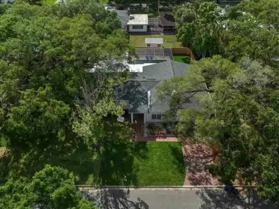 3023 EMERSON STREET, TAMPA, Florida 33629, 5 Bedrooms Bedrooms, ,3 BathroomsBathrooms,Residential,For Sale,EMERSON STREET,MFRT3515215
