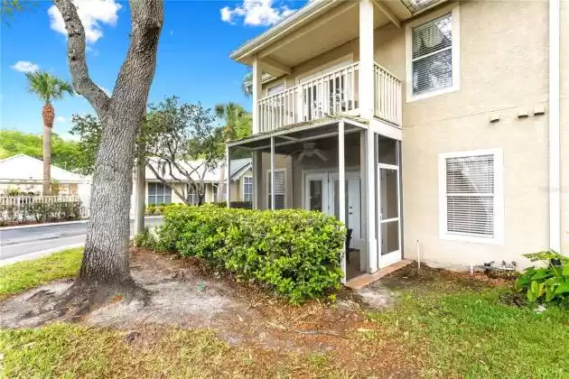 13008 ARBORVIEW PLACE, TAMPA, Florida 33618, 2 Bedrooms Bedrooms, ,2 BathroomsBathrooms,Residential,For Sale,ARBORVIEW,MFRT3514424