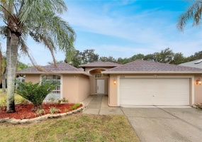 6606 LONG BAY LANE, TAMPA, Florida 33615, 4 Bedrooms Bedrooms, ,2 BathroomsBathrooms,Residential,For Sale,LONG BAY,MFRO6167119