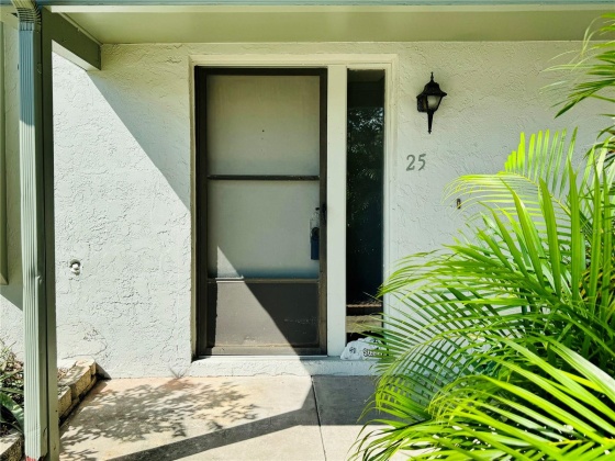 1960 UNION STREET, CLEARWATER, Florida 33763, 2 Bedrooms Bedrooms, ,1 BathroomBathrooms,Residential,For Sale,UNION,MFRU8218725