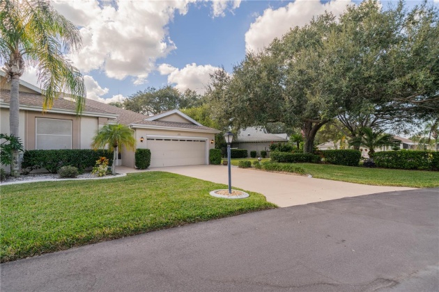 777 MASTERPIECE DRIVE, SUN CITY CENTER, Florida 33573, 2 Bedrooms Bedrooms, ,2 BathroomsBathrooms,Residential,For Sale,MASTERPIECE,MFRT3484645