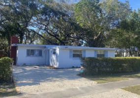 1970 OAK STREET, CLEARWATER, Florida 33760, 2 Bedrooms Bedrooms, ,1 BathroomBathrooms,Residential,For Sale,OAK,MFRO6169908